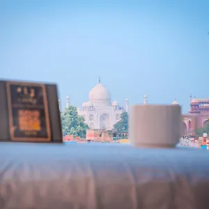 Gasthuis Lucky Restaurant & Agra (Uttar Pradesh)
