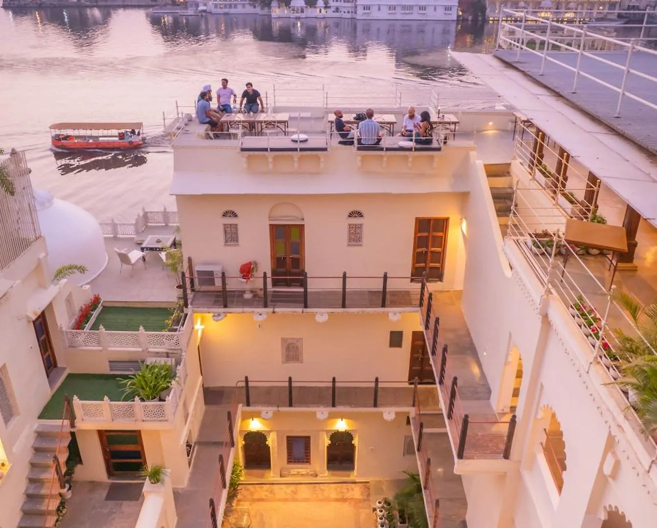 Kankarwa Haveli Udaipur 3*,